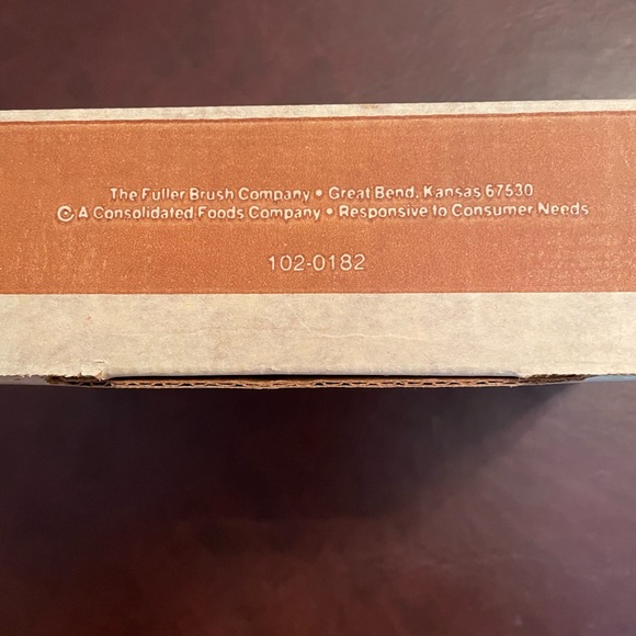 Vintage 1983 Fuller Electrostatic Carpet Sweeper new in box - Picture 4 of 5